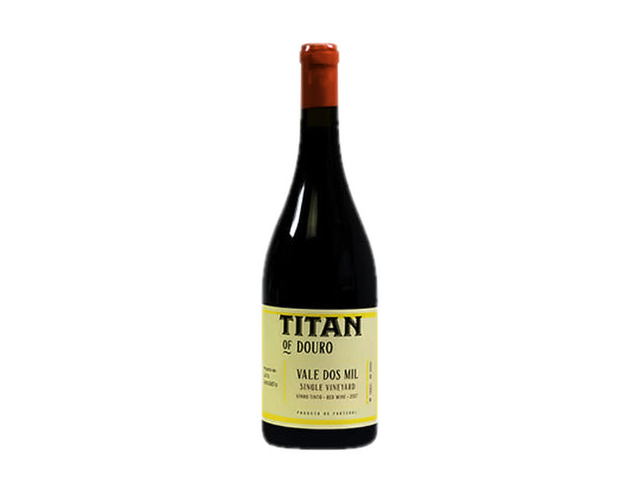 Titan of Douro Vale dos Mil Tinto